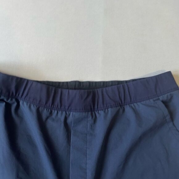 🎉5 for $45🎉 Public Rec Shorts Man Size 40 Navy - Picture 3 of 6